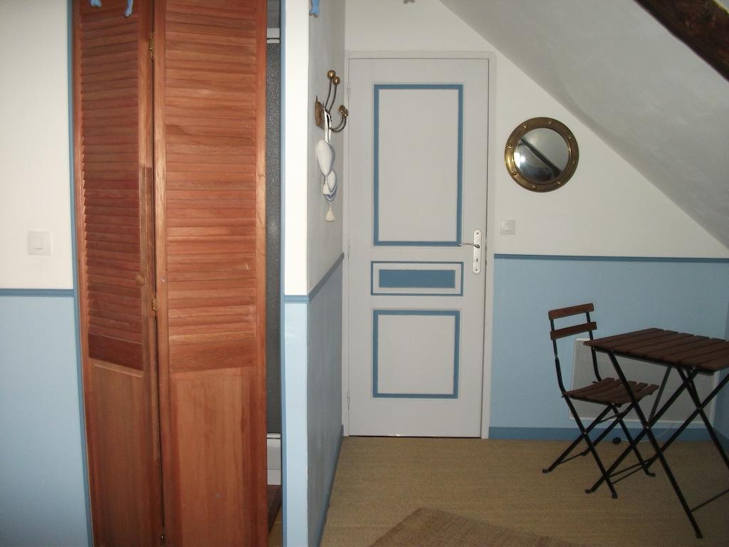 Bed and Breakfast La Clef Du Four Plesder Pokój zdjęcie